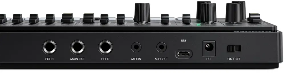 Donner L1 Essential: Anschlüsse auf der Rückseite